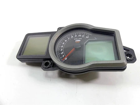 TABLERO VELOCÍMETRO